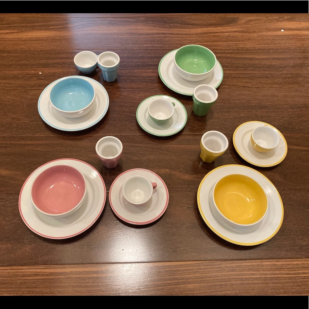 Beautiful Glass Toy Tea Set